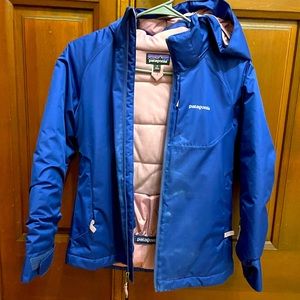 Girls Patagonia ski coat.  Size M.